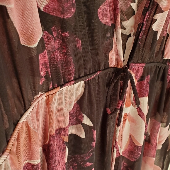 Ricki's Floral Mesh Top - Picture 3 of 4